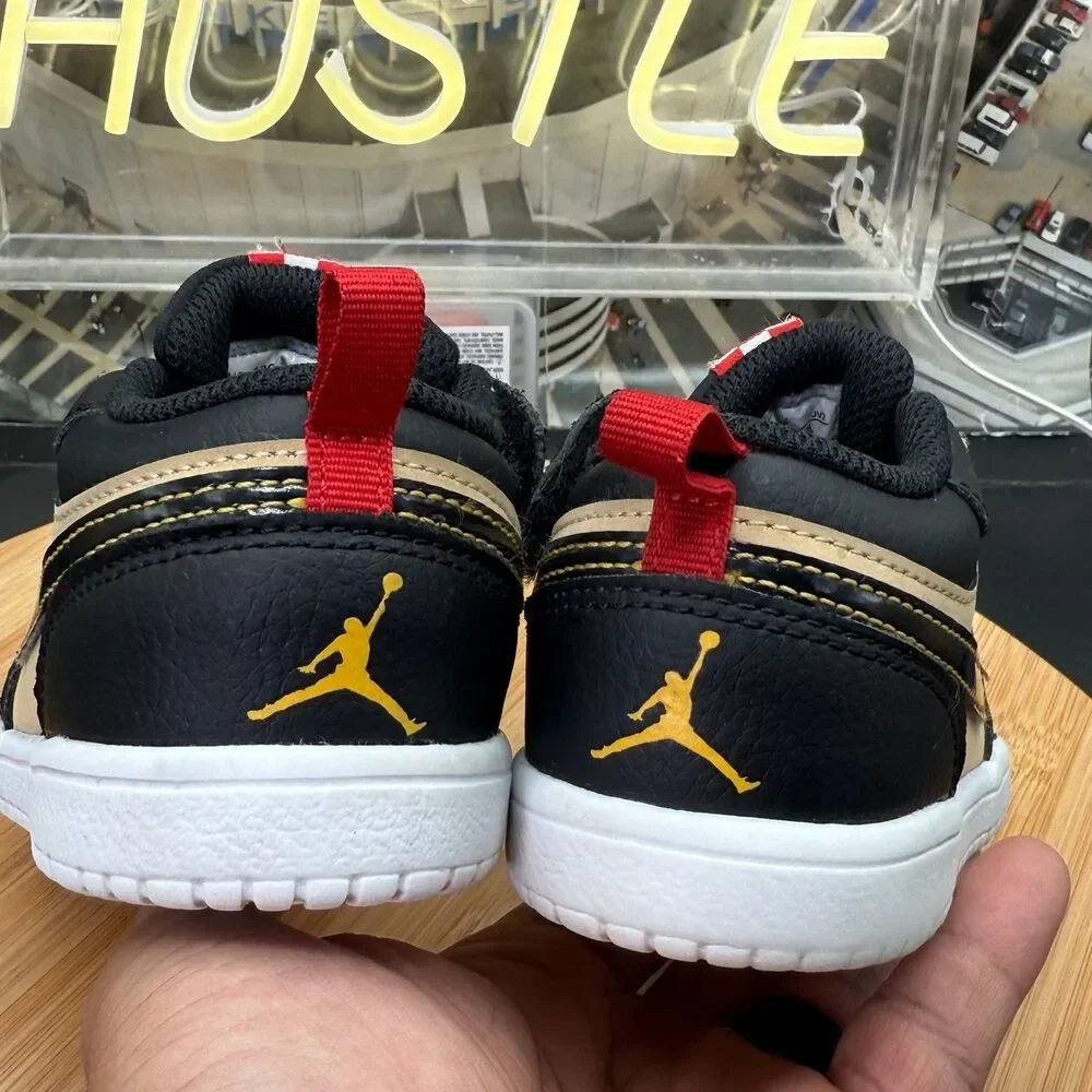 Jordan 1 Low ALT SE Pizza (TD) Size 10C